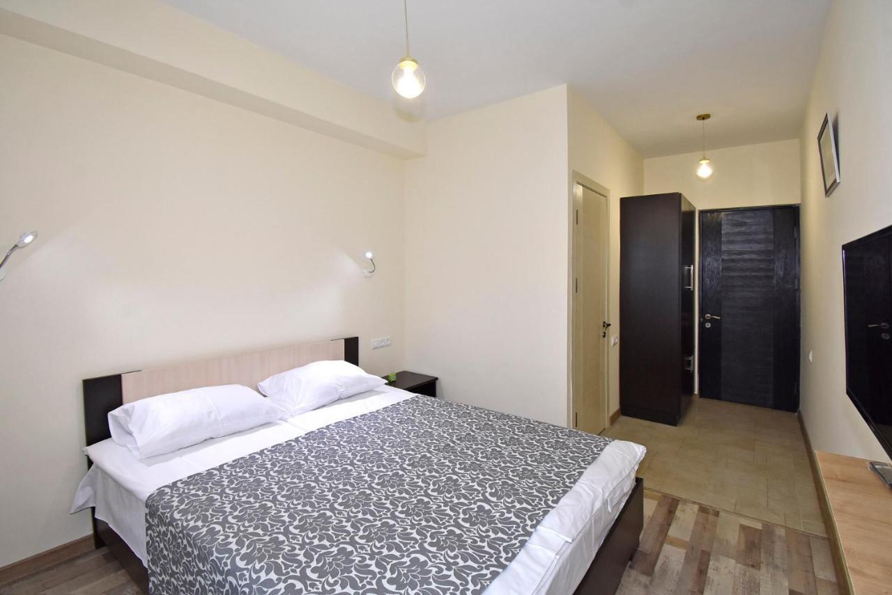 יירבאן The Nut Guest House מראה חיצוני תמונה